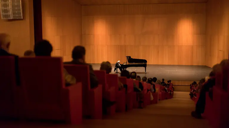 Concierto con el pianista Grigory Sokolov dentro de la temporada de la Fundación Baluarte (08). IÑIGO ALZUGARAY