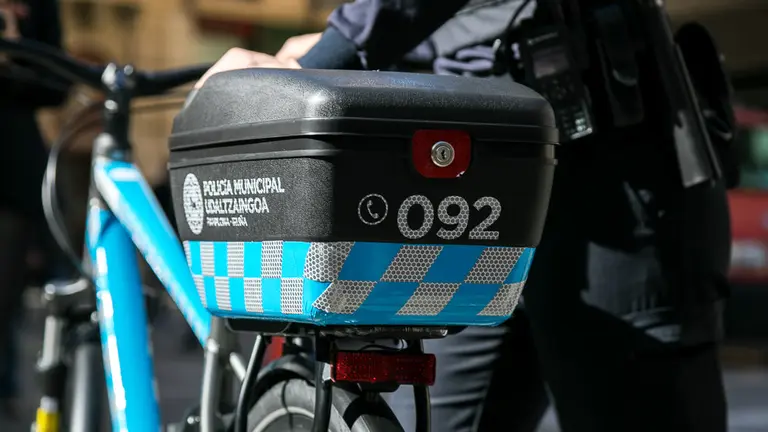 Presentación de la nueva patrulla en bicicleta de la Policía Municipal de Pamplona (16). IÑIGO ALZUGARAY