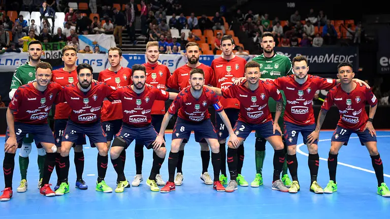 Plantilla de Osasuna Xota en la Copa de España en Valencia Lnfs