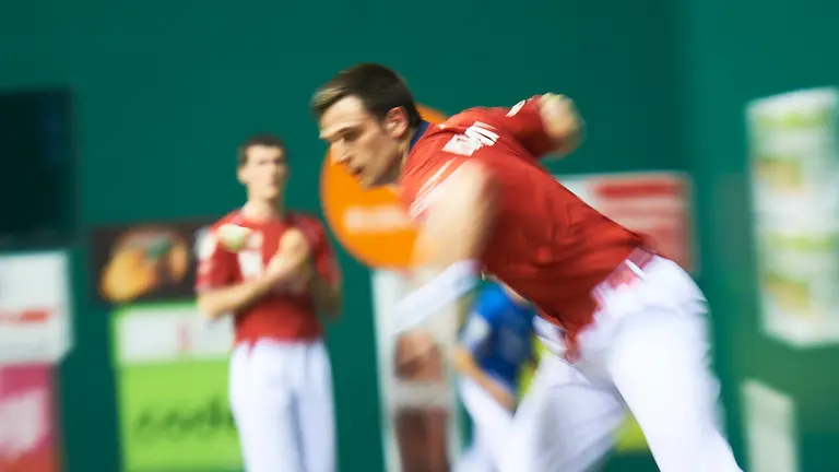 Elezkano y Rezusta se enfrentan a Victor y Albisu en el Labrit de Pamplona. PABLO LASAOSA 14