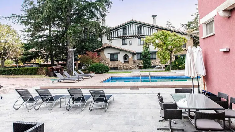 Una de las lujosas casas de Navarra ENGEL & VÖLKERS