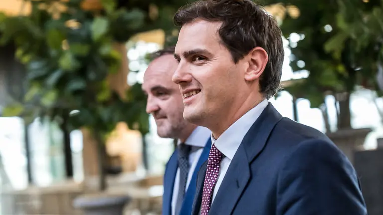 Javier Esparza y Albert Rivera cierran el pacto entre UPN y Ciudadanos para las próximas elecciones generales, autonómicas y municipales (66). IÑIGO ALZUGARAY