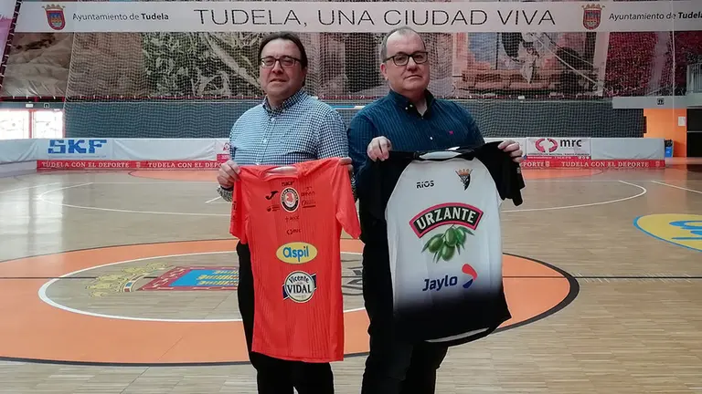 Presentación del derbi navarro por parte del presidente del Tudelano y del Ribera Navarra FS. CEDIDA