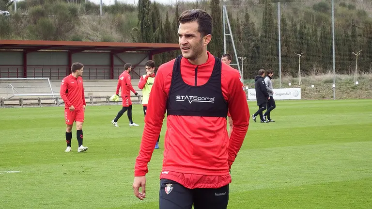 Juan Villar en un entrenamiento en Tajonar