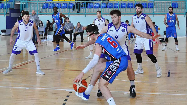 Partido de la liga Eba. FNB