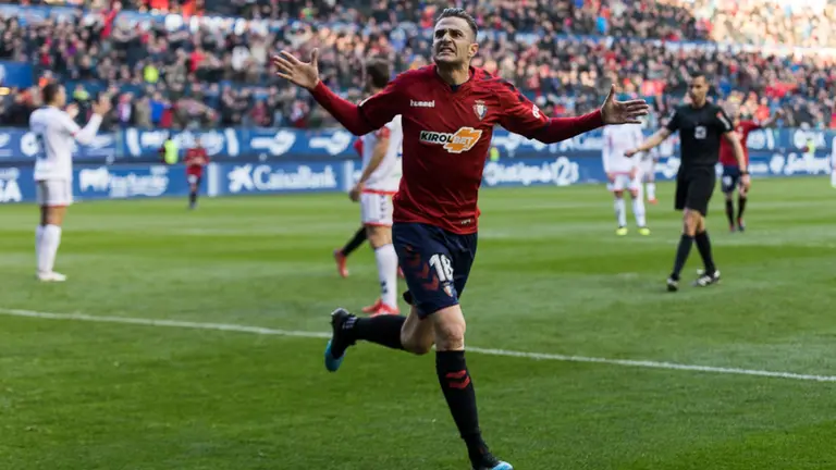 Juan Villar. Partido de la Liga 123 entre Osasuna y Rayo Majadahonda disputado en El Sadar (26). IÑIGO ALZUGARAY