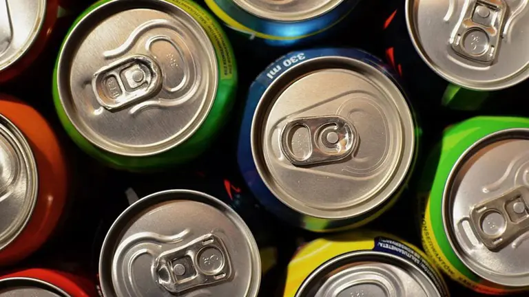 Latas de refresco ARCHIVO