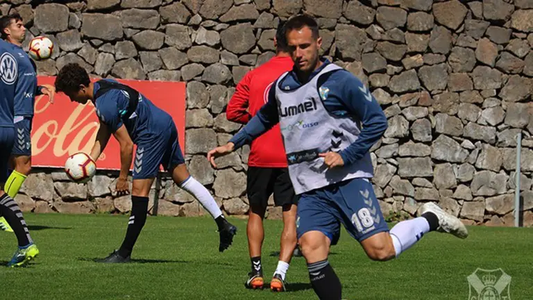 Entrenamiento del equipo insular. @cdtenerife