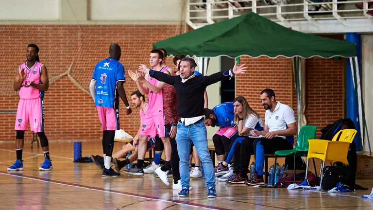 Ardoi - valle de Egúés en el pabellón de Zizur Mayor. MIGUEL OSÉS 5