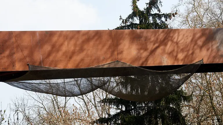 Pasarela peatonal en la cuesta de Labrit de Pamplona (06). IÑIGO ALZUGARAY