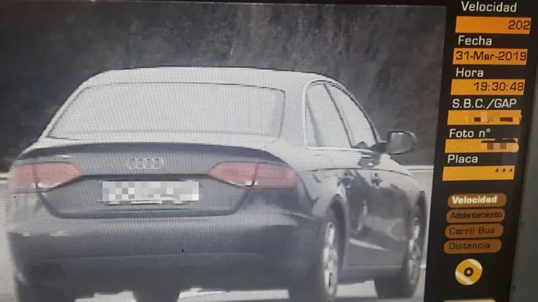 Vehículo captado a 202 kilómetros por hora en la A-12, en Villatuerta POLICÍA FORAL