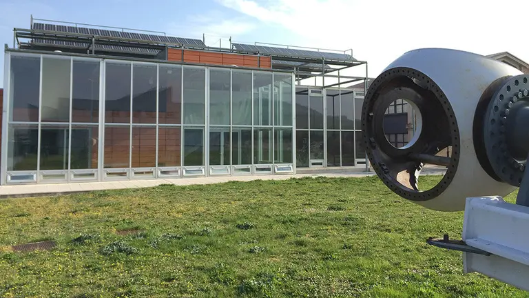 Parte interior de las instalaciones de Cenifer, el centro que ofrece 11 nuevas especialidades en autoconsumo eléctrico y energías renovables GOBIERNO DE NAVARRA 1