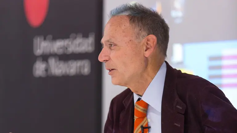 El psicólogo y criminólogo Vicente Garrido en una reciente conferencia en la Universidad de Navarra. Foto: UNAV