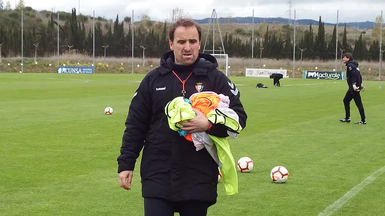 El entrenador de Osasuna, Jagoba Arrasate, en las instalaciones de Tajonar.