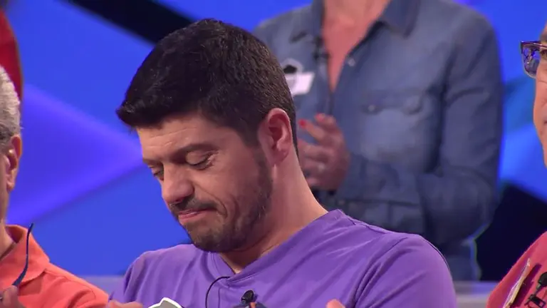 El tafallés Manu Zapata se emociona al recordar a su compañero fallecido de Los lobos, José Pinto, durante uno de los programas de Antena 3 ATRESMEDIA