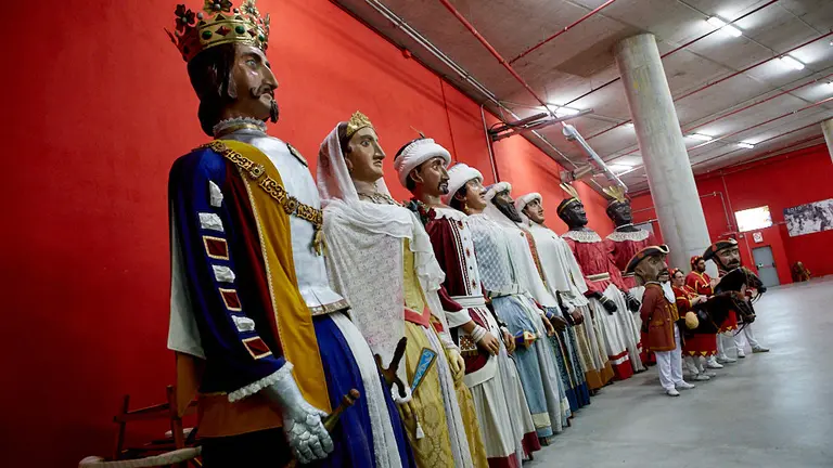 El Ayuntamiento y la Comparsa de Gigantes y Cabezudos homenajean a Tadeo Amorena, creador de los gigantes de Pamplona (01). IÑIGO ALZUGARAY