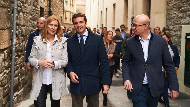 Pablo Casado visita Pamplona durante la campaña electoral. PABLO LASAOSA 17