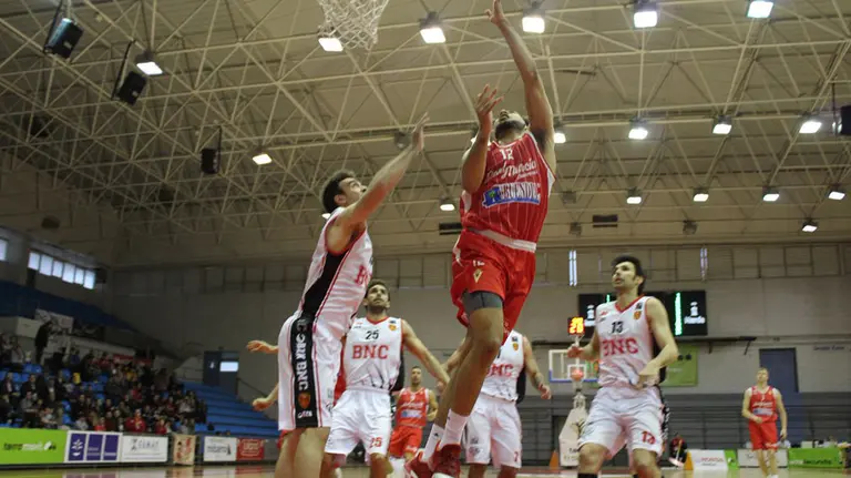 Partido Real Murcia - Basket Navarra de la Liga Leb Plata. @RMUBaloncesto.