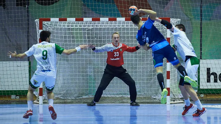 El Anaitasuna se enfrenta al Cangas en Pamplona. PABLO LASAOSA 19