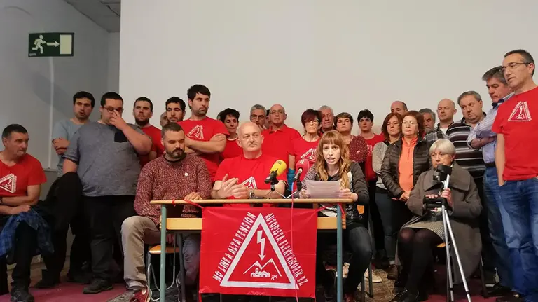 Rueda de prensa de cargos electos de Navarra y el País Vasco contrarios a la línea de alta tensión entre Ichaso y Castejón EUROPA PRESS