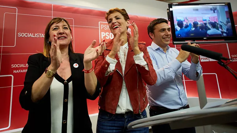 Noche electoral en la sede del PSN en Pamplona (04). IÑIGO ALZUGARAY