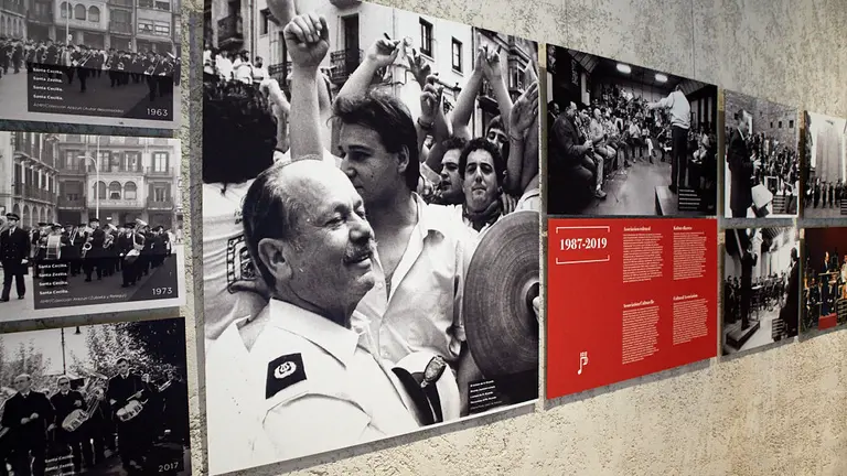 Exposición conmemorativa del centenario de La Pamplonesa en el Palacio del Condestable de Pamplona (08). IÑIGO ALZUGARAY