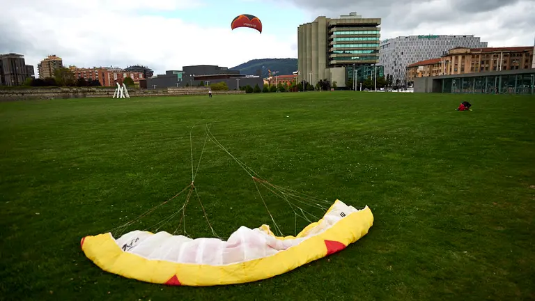 V Concurso Solidario de vuelo de cometas de la Asociación Navarra de Fibrosis Quística. MIGUEL OSÉS 6