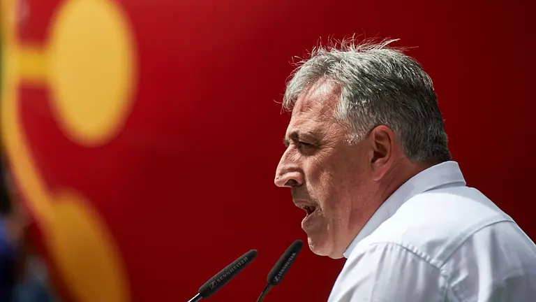 Acto central de la campaña de EH Bildu Iruñea con la intervención del candidato a la Alcaldía del Ayuntamiento de Pamplona, Joseba Asiron. MIGUEL OSÉS 3