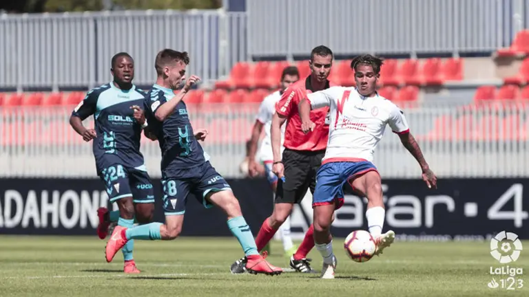 Partido entre el Rayo Majadahonda y el Albacete en Madrid. la Liga.