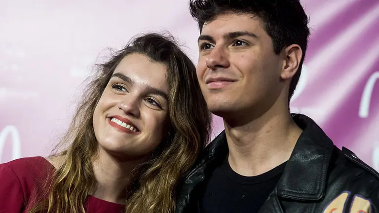 Alfred García y Amaia Romero juntos en un evento promocional durante Eurovisión 2018 EL ESPAÑOL