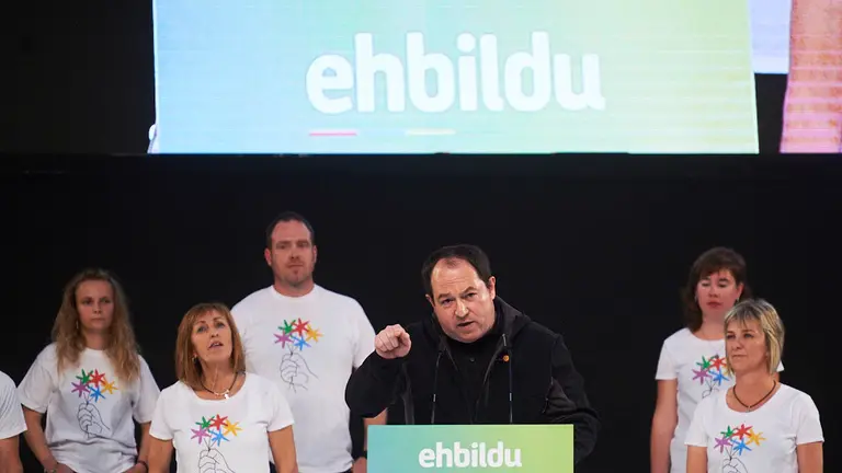 EH Bildu celebra su acto central de campaña con Joseba Asirón, Bakartxo Ruíz, Bel Pozueta y Pernando Barrena. PABLO LASAOSA 12