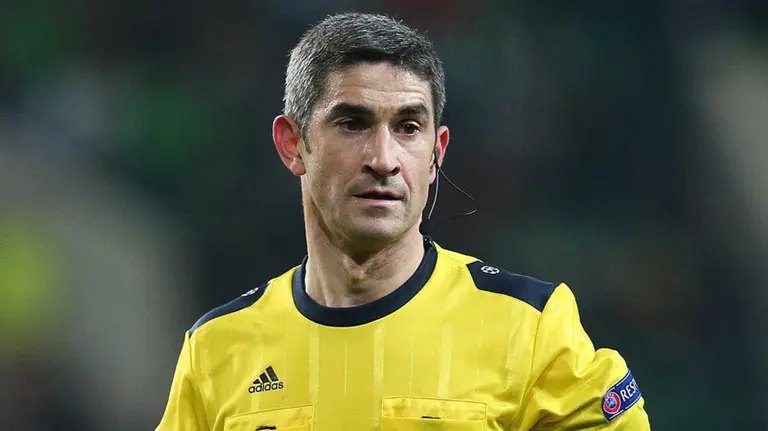 El árbitro navarro internacional Alberto Undiano Mallenco. @CAOsasuna.