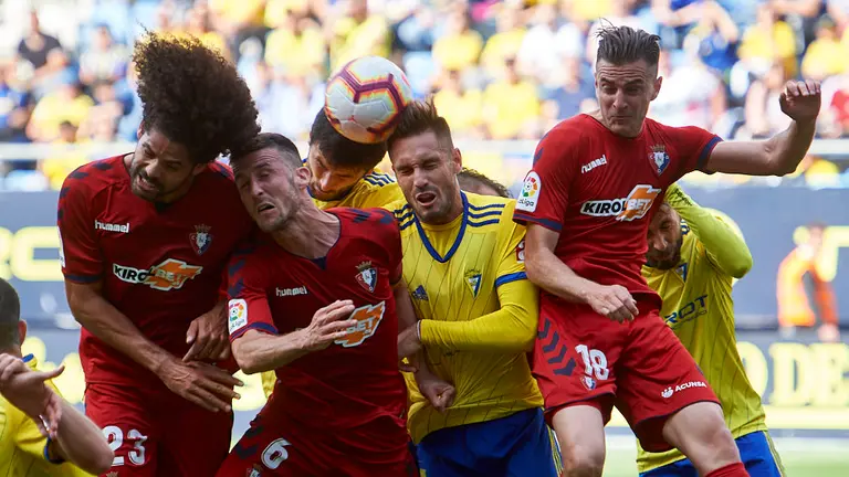 Partido entre Cadiz y Osasuna correspondiente a la jornada 38 9