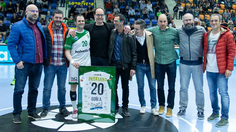 Helvetia Anaitasuna - BM. Logroño La Rioja. Pamplona . NOEMÍ VERA  _5