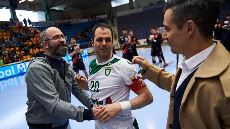 Partido entre el Helvetia Anaitasuna y el BM. Logro..o Larrioja en el pabell..n Anaitasuna. MIGUEL OS..S