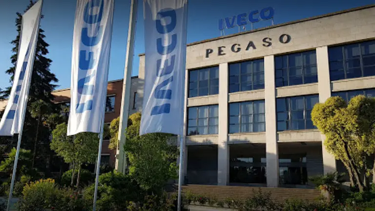 Suicidio-Madrid-Reportajes_401970667_124033235_1706x960