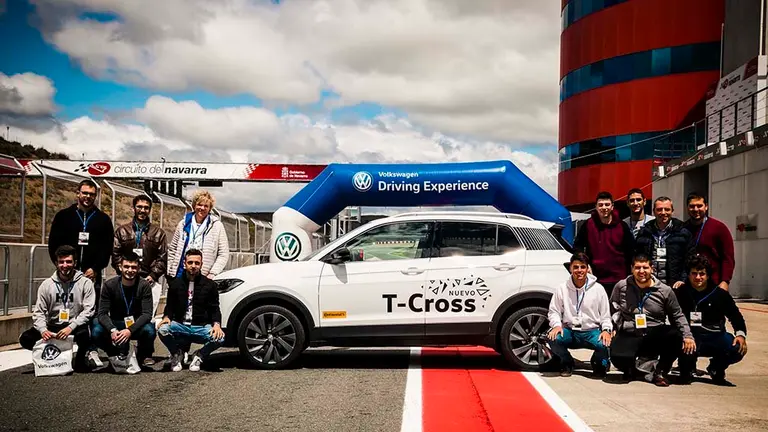 Formación vial aprendices Volkswagen Navarra. CEDIDA