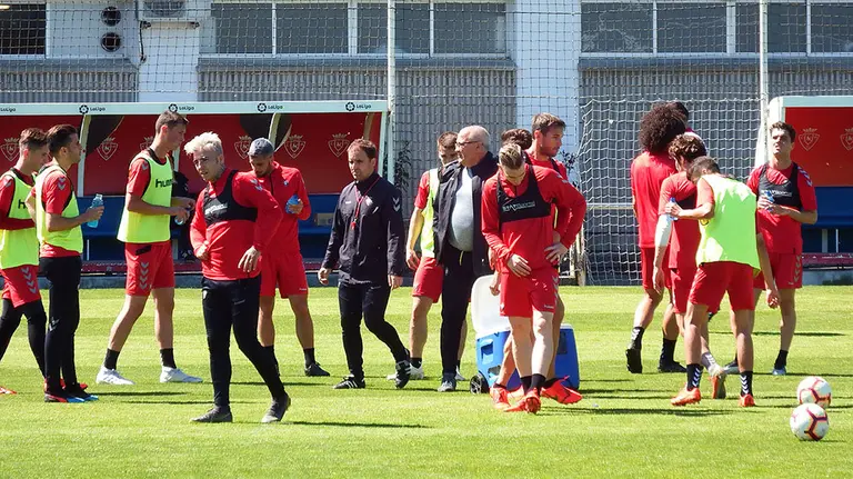 Entrenamiento de los jugadores de Osasuna en Tajonar.