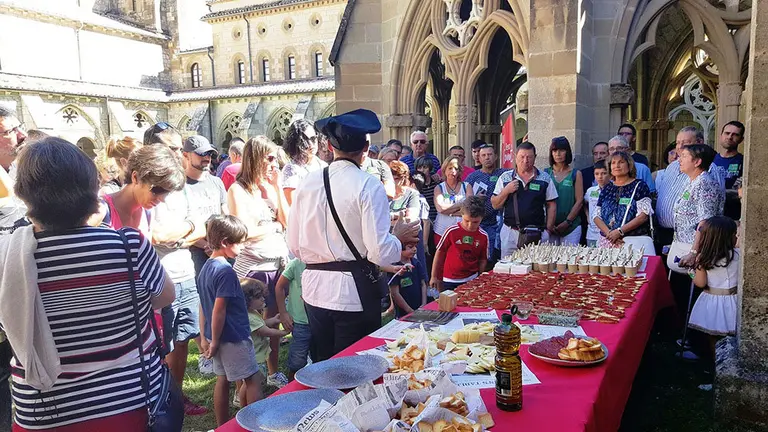 Imagen de la visita teatralizada al Monasterio de Irurtzun. CEDIDA
