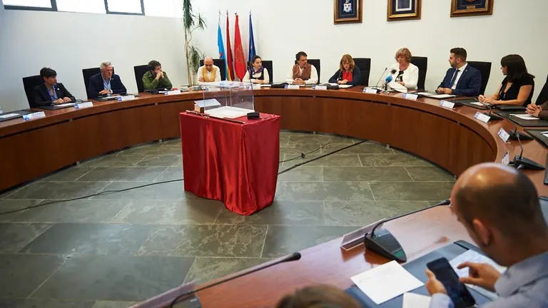 Sesión constitutiva de la nueva corporación municipal del Ayuntamiento de Zizur Mayor. MIGUEL OSES