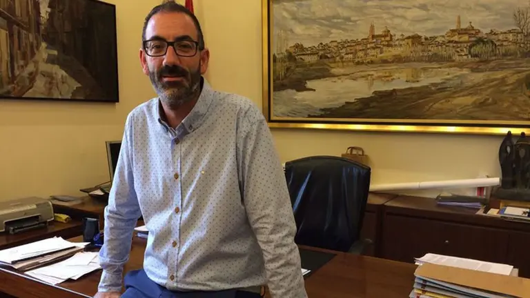 Gorka García Izal, reelegido alcalde de Corella. ARCHIVO