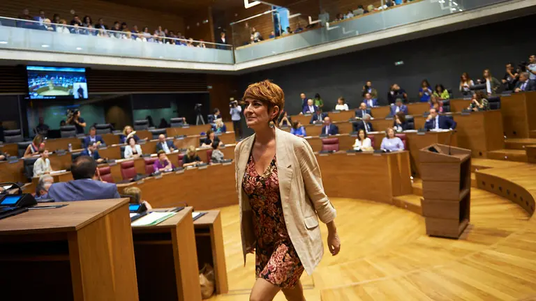 Constitución de la Mesa del Parlamento de Navarra con la presidencia de Unai Hualde, de Geroa Bai. PABLO LASAOSA