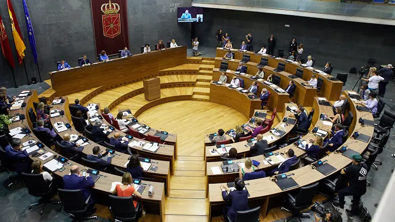 Comienzo de la X Legislatura del Parlamento de Navarra con su sesión constitutiva y la elección de la presidencia y la Mesa de la cámara. IÑIGO ALZUGARAY