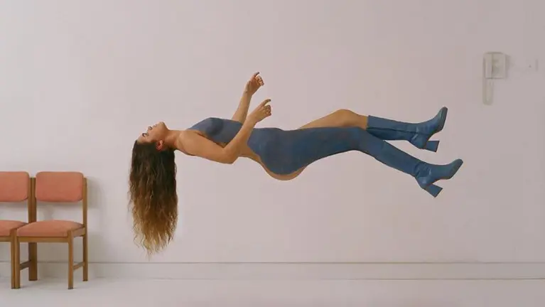 Portada del primer disco de la pamplonesa Amaia Romero, Pero no pasa nada Foto INSTAGRAM