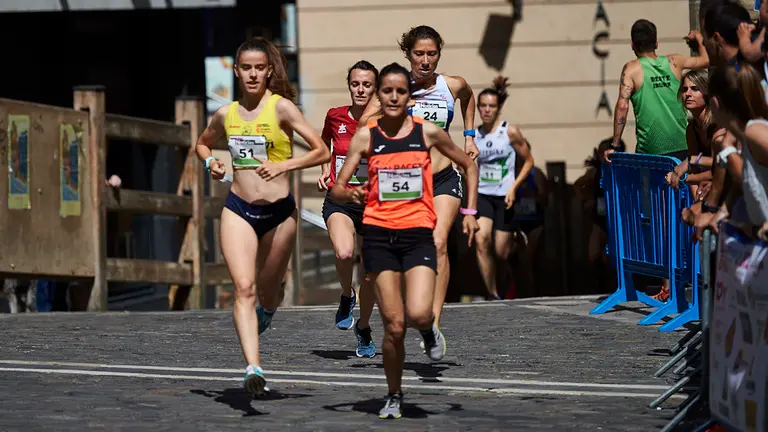 La Carrera del Encierro por las calles de Pamplona a una semana del comienzo de los sanfermines. MIGUEL OSÉS
