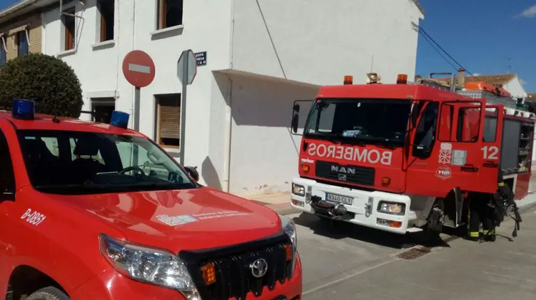 Incendio de una chimenea en Noáin BOMBEROS DE NAVARRA