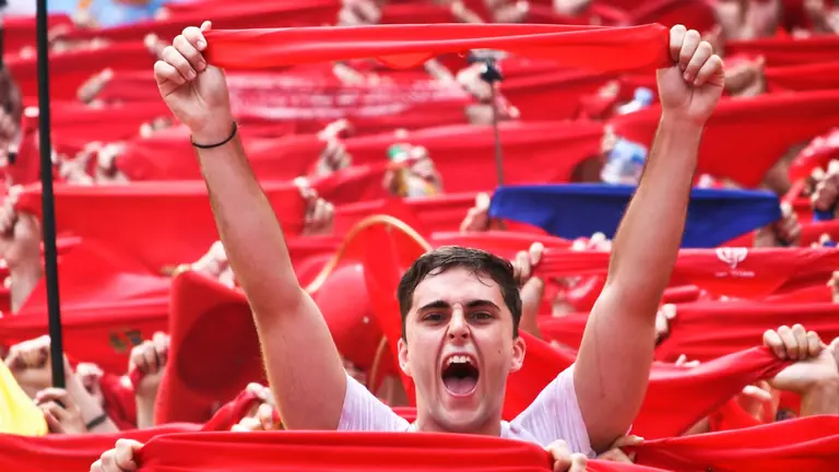 Foto premiada con el primer puesto en el concurso itnernacionald e fotografia dde san fermin en instagram