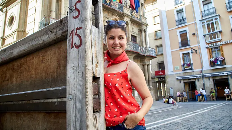 La cantante Cristina Ramos ganadora de Got Talent España y La Voz México y finalista America’s Got Talent en las calles de Pamplona. IÑIGO ALZUGARAY