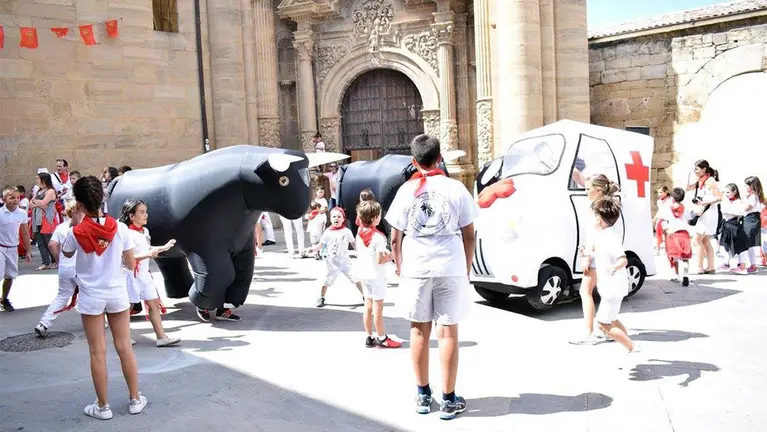 Conjunto de pasacalles del 6 al 13 de julio que comenzarán a las 21 horas en el entorno de la plaza de la Libertad. CEDIDA