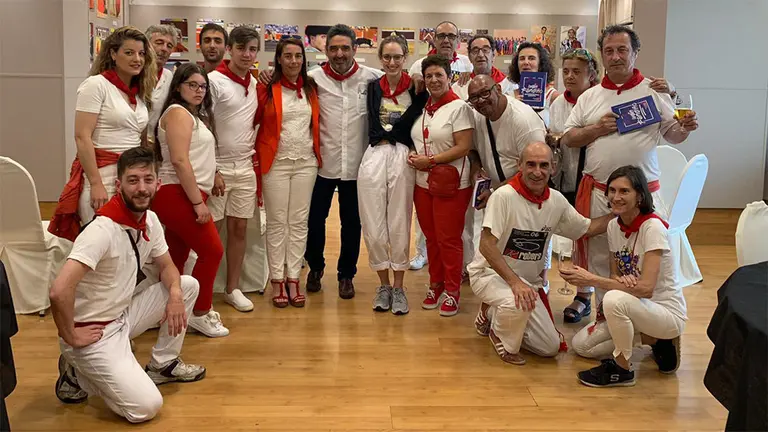 El cronista tauirno Manuel Sagüés Lacasa presenta su libro Esa foto de Tudela, una crónica sobre el malogrado torero Iván Fandiño, que murió corneado en la plaza de Aire-sur-l'Adour en 2017 IMÁGENES CEDIDAS1